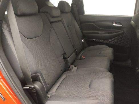 Used 2019 Hyundai Santa Fe SEL image 19