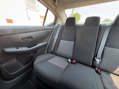 Used 2025 Nissan Sentra SV FWD image 37