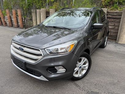 Used 2018 Ford Escape SE w/ Ford Safe & Smart Package