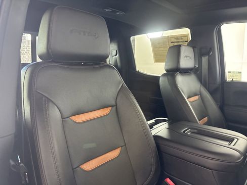 Used 2020 GMC Sierra 1500 AT4 w/ AT4 Premium Package image 29