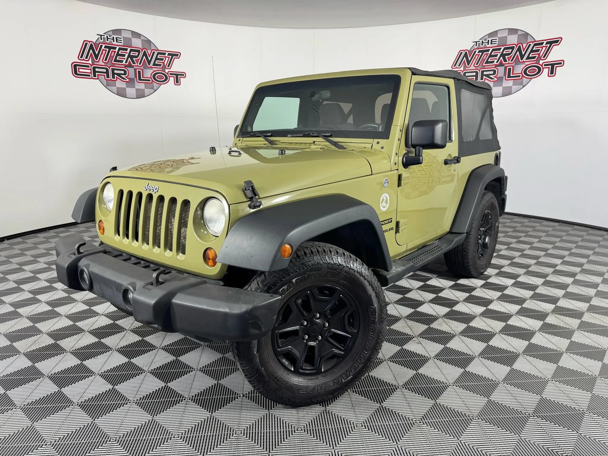 Used 2013 Jeep Wrangler Sport AWD/4WD image 1