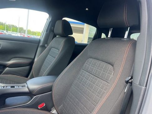 Used 2024 Honda HR-V Sport image 13