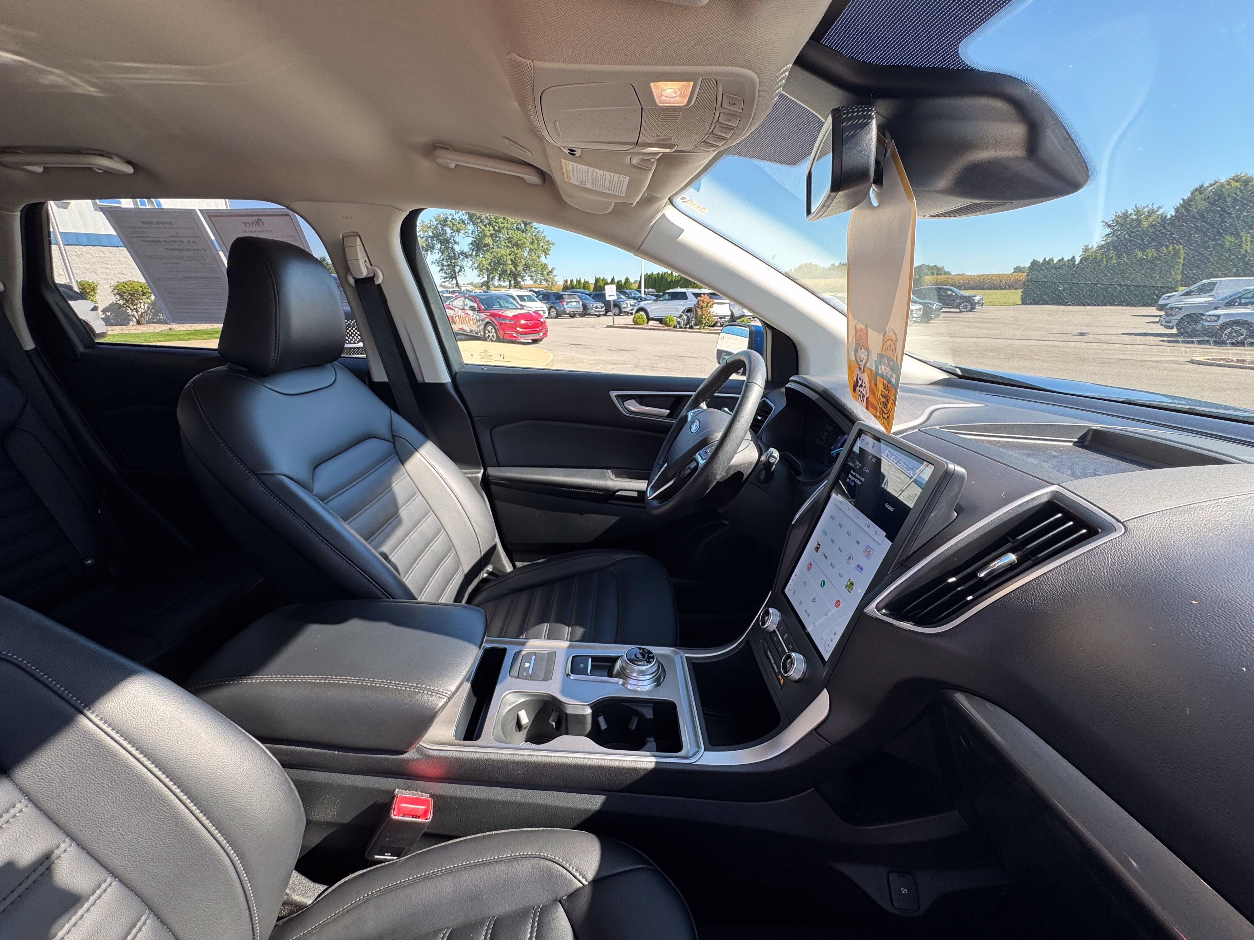 Used 2024 Ford Edge SEL w/ Convenience Package AWD/4WD image 14