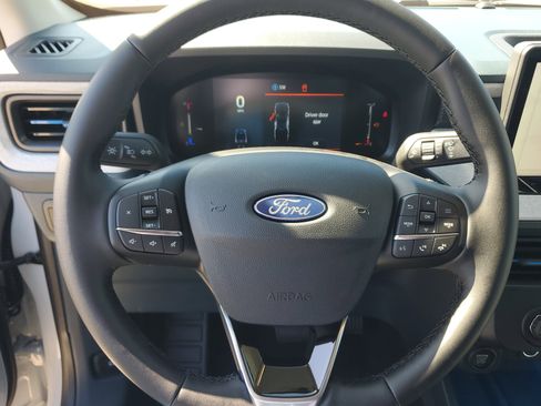 New 2026 Ford Maverick XLT w/ XLT Luxury Package image 15