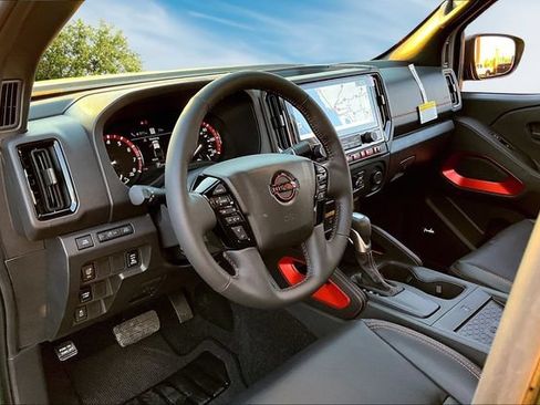 New 2026 Nissan Frontier Pro-X w/ Pro Premium Package RWD image 7
