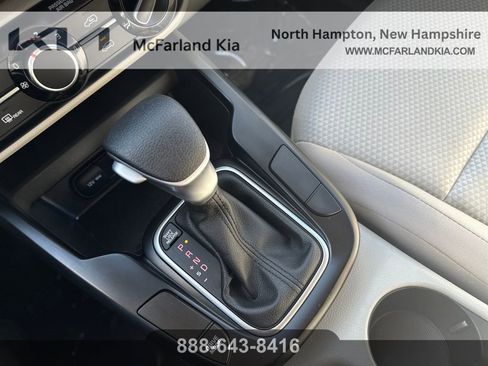 Used 2022 Kia Soul LX image 27