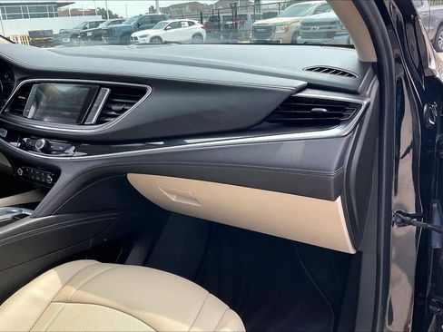 Used 2019 Buick Enclave Essence w/ Trailering Package, 5000 lbs. FWD image 18