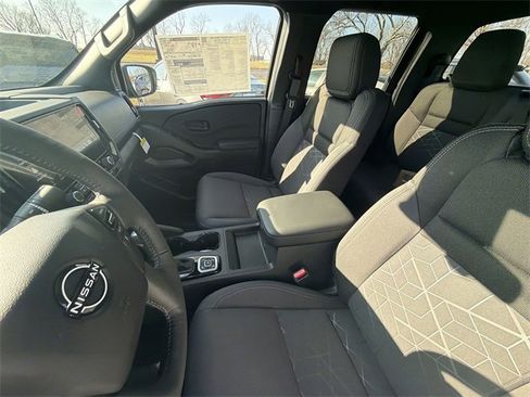 New 2026 Nissan Frontier SV image 20