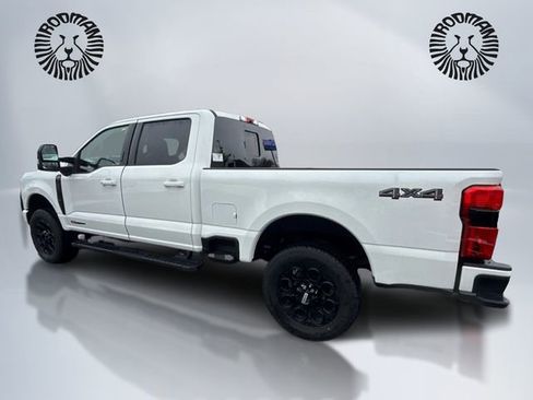 New 2026 Ford F350 Lariat w/ Black Appearance Package image 7