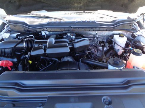 Used 2017 Ford F350 XL w/ Power Equipment Group AWD/4WD image 8