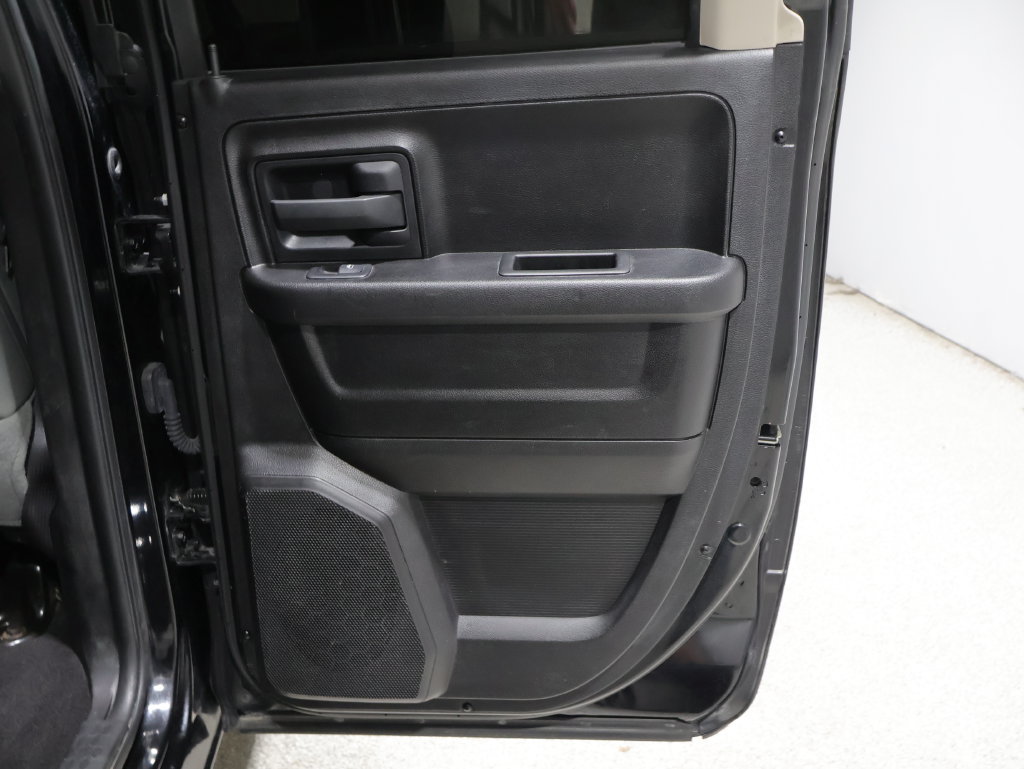 Used 2015 RAM 1500 Express w/ Black Ram 1500 Express Group AWD/4WD image 22