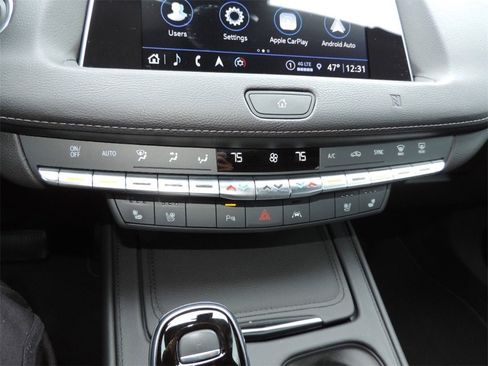 Used 2021 Cadillac XT4 Premium Luxury w/ LPO, Onyx Sport Package image 22