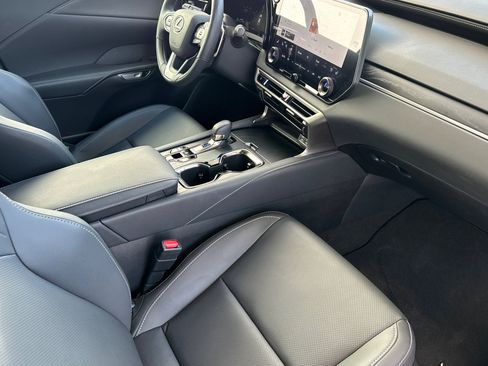 Certified 2025 Lexus RX 350h w/ Convenience Package AWD/4WD image 20