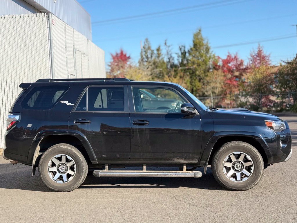 Used 2024 Toyota 4Runner TRD Off-Road Premium w/ Off Road Premium Plus Package AWD/4WD image 6