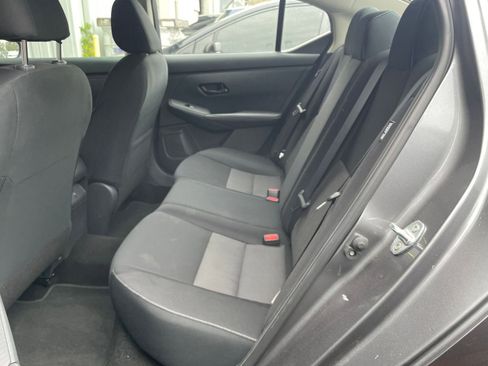 Used 2024 Nissan Sentra SV image 23