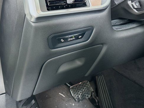 Used 2025 BMW X5 xDrive40i image 14