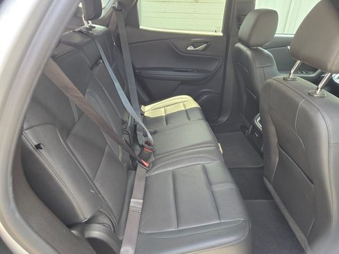 Used 2021 Chevrolet Blazer LT FWD image 22