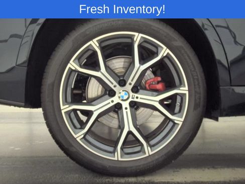 Used 2026 BMW X5 xDrive40i AWD/4WD image 11