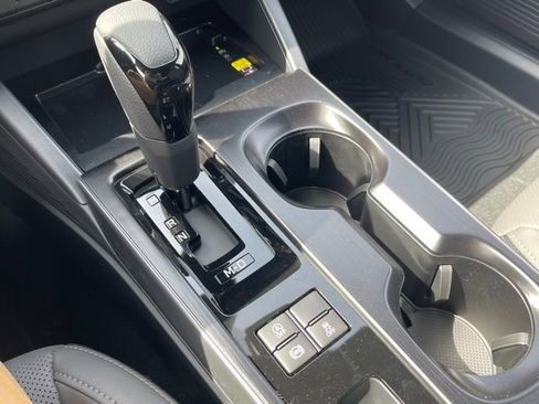 New 2026 Subaru Outback Limited AWD/4WD image 12