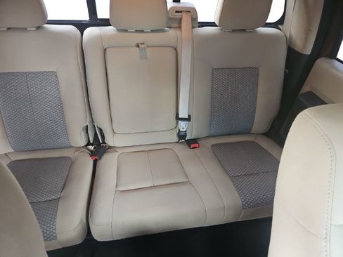 Used 2011 Ford F250 XLT w/ XLT Premium Pkg image 21