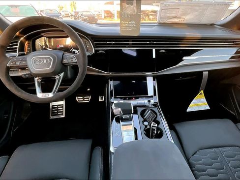 New 2026 Audi RS Q8 performance image 5