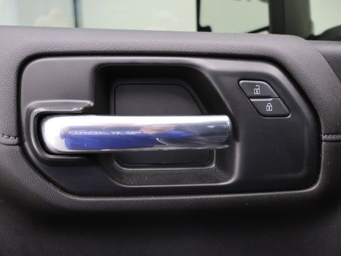 Used 2022 Chevrolet Silverado 2500 LT w/ All Star Edition image 37