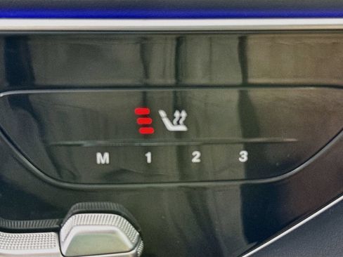 Used 2025 Mercedes-Benz GLC 63 AMG S w/ Driver Assistance Package image 21