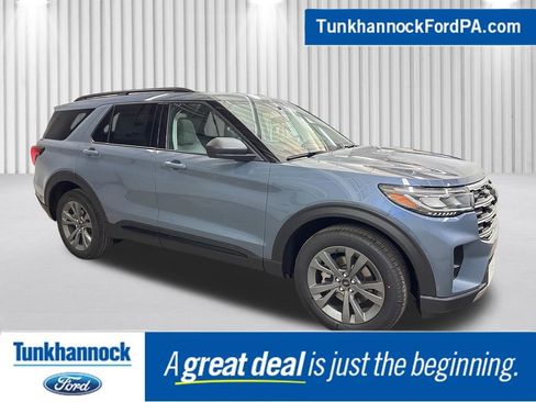 New 2026 Ford Explorer Active w/ Active Comfort Package AWD/4WD image 1