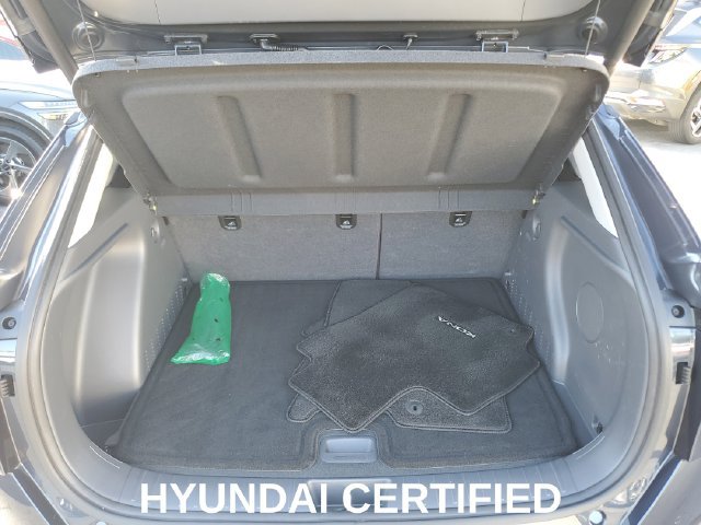 Certified 2024 Hyundai Kona Limited FWD image 10
