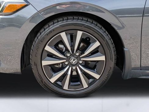 Used 2024 Honda Civic EX-L image 10