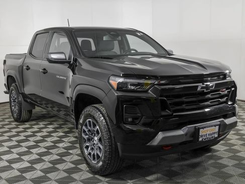 Certified 2025 Chevrolet Colorado Z71 AWD/4WD image 13