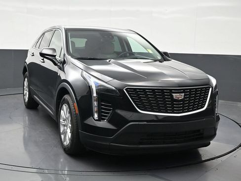 Used 2023 Cadillac XT4 Luxury FWD image 8