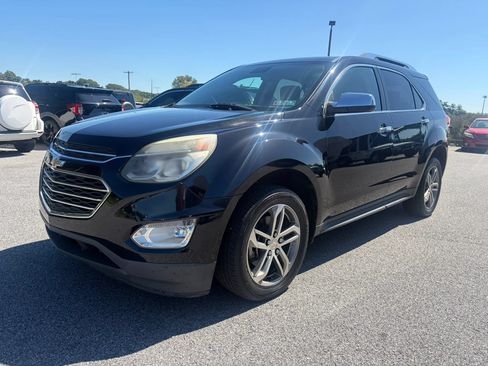 Used 2016 Chevrolet Equinox LTZ w/ Enhanced Convenience Package FWD image 4