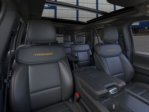 New 2026 Ford Expedition Tremor image 10