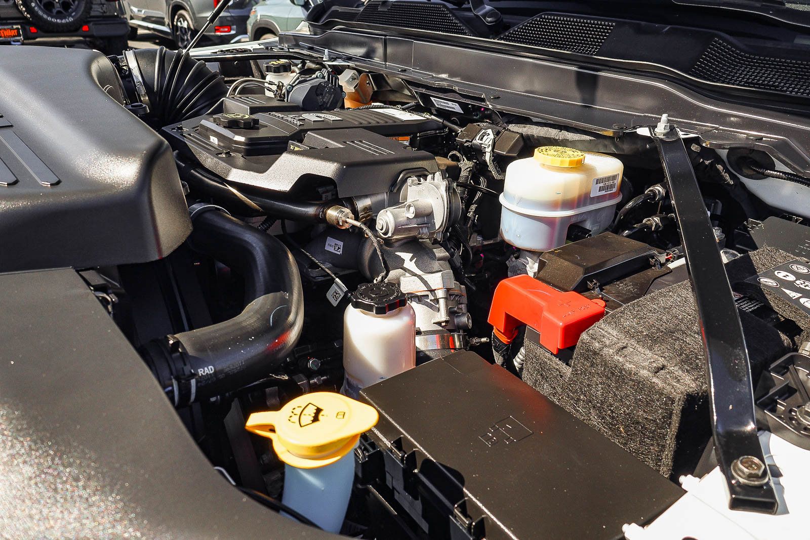 Used 2024 RAM 2500 Laramie AWD/4WD image 23
