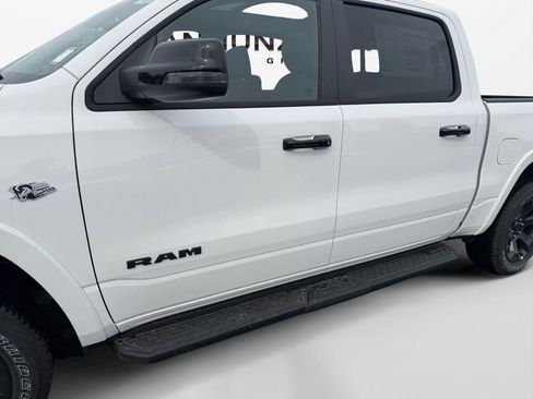 New 2026 RAM 1500 4x4 Crew Cab image 31