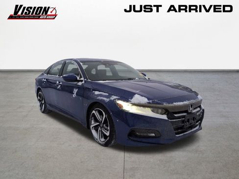 Used 2019 Honda Accord Sport image 3