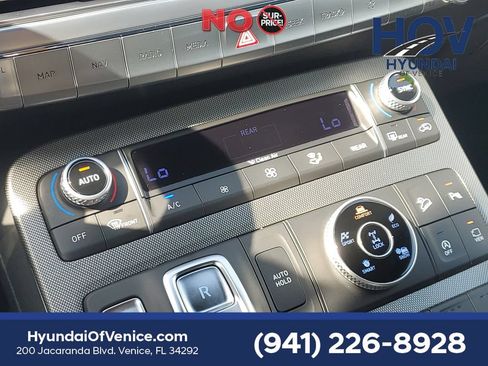 Certified 2022 Hyundai Palisade Calligraphy AWD/4WD image 31