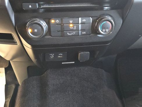 Used 2015 Ford F150 XLT w/ XTR Package image 16