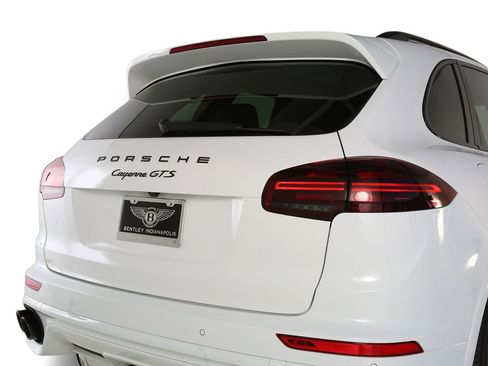 Used 2017 Porsche Cayenne GTS image 13