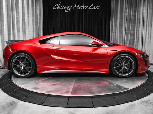 Used 2017 Acura NSX AWD/4WD image 31
