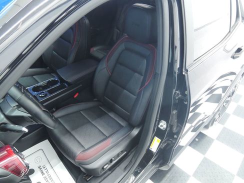 Used 2025 Chevrolet Equinox RS w/ Safety and Technology Package AWD/4WD image 5