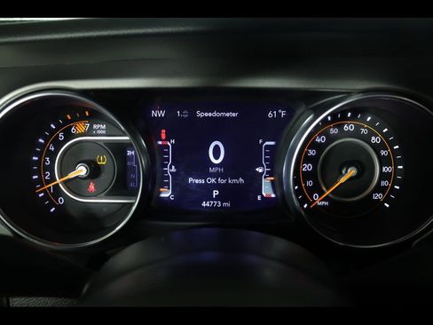 Used 2023 Jeep Wrangler Sport S image 20