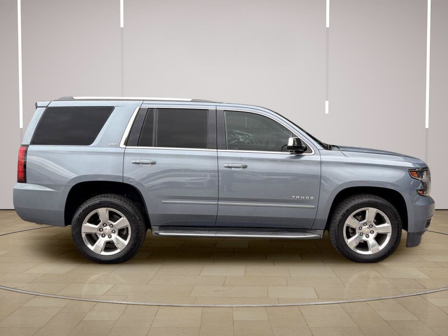Used 2016 Chevrolet Tahoe LTZ AWD/4WD image 6