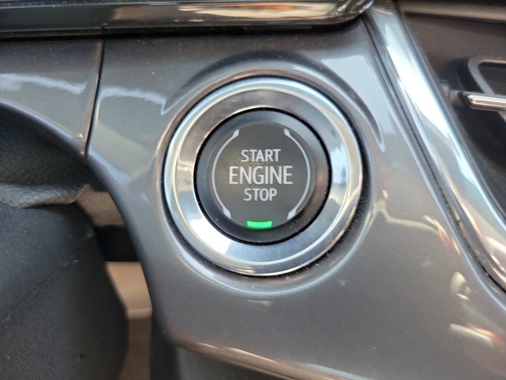 Certified 2024 Chevrolet Trax ACTIV w/ Sunroof Package FWD image 16