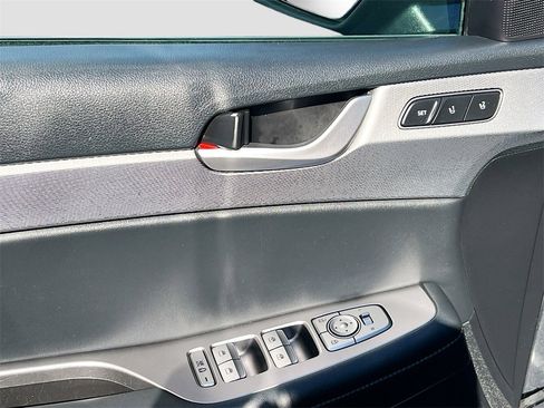 Used 2022 Hyundai Palisade SEL w/ Premium Package image 18