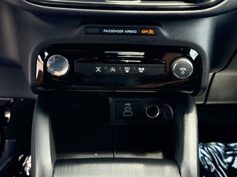 Used 2024 Ford Escape ST-Line w/ Tech Pack #1 FWD image 26