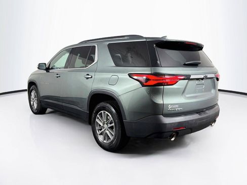 Used 2022 Chevrolet Traverse LT FWD image 9