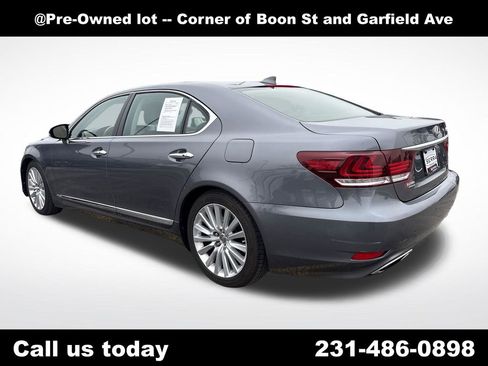 Used 2014 Lexus LS 460 L image 3