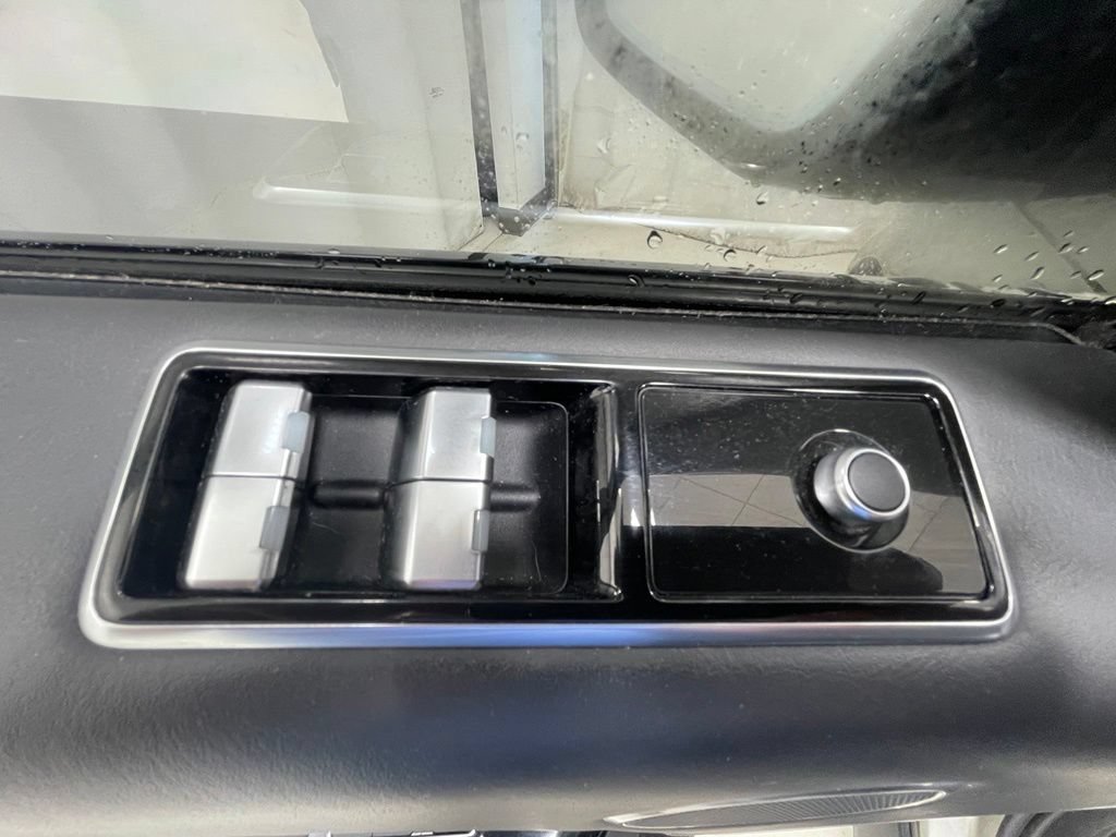 Used 2019 Land Rover Range Rover Sport Supercharged AWD/4WD image 15
